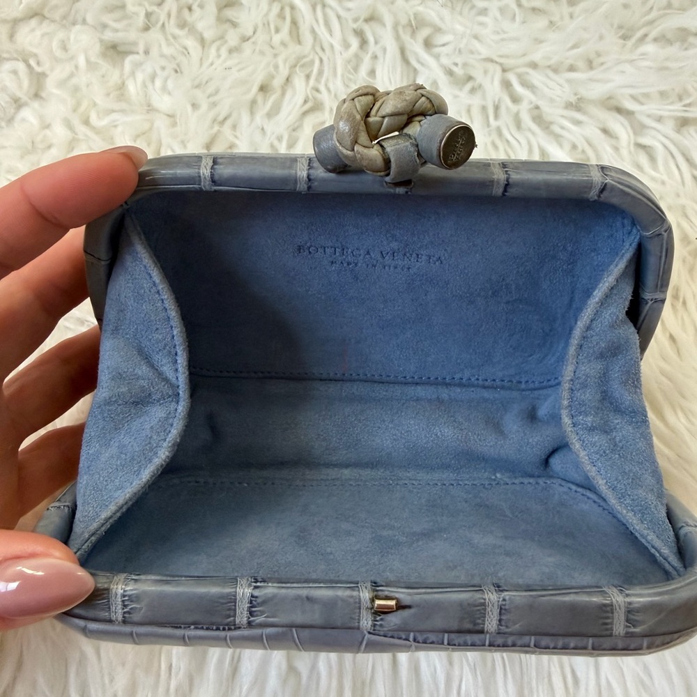 Bottega Veneta Box Knot Clutch Crocodile Small - Picture 8 of 17
